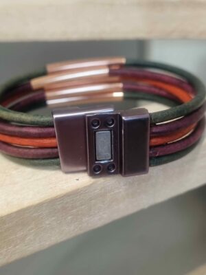 Bracelet en cuir rond et tubes or rosé