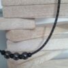 Collier homme cuir tressé marron, perles grises et noires