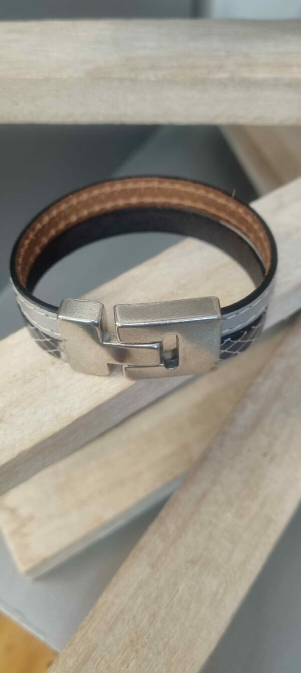 3CUI56A Bracelet femme 20mm en cuir gris et noir argenté, fermoir T