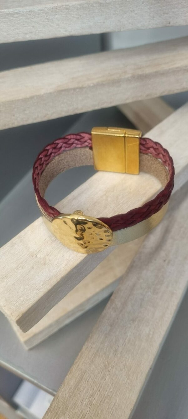 Bracelet femme en cuir doré et tressé rouge, pastille dorée