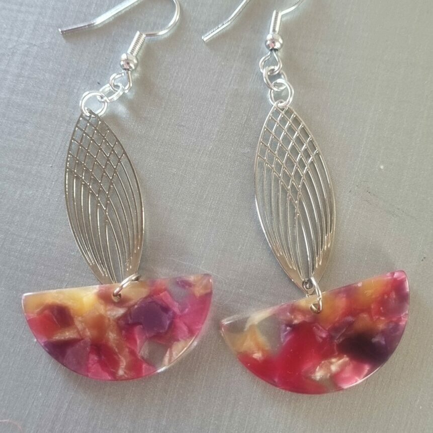 Boucles d'oreille femme estampe argentée et demi lune en acétate