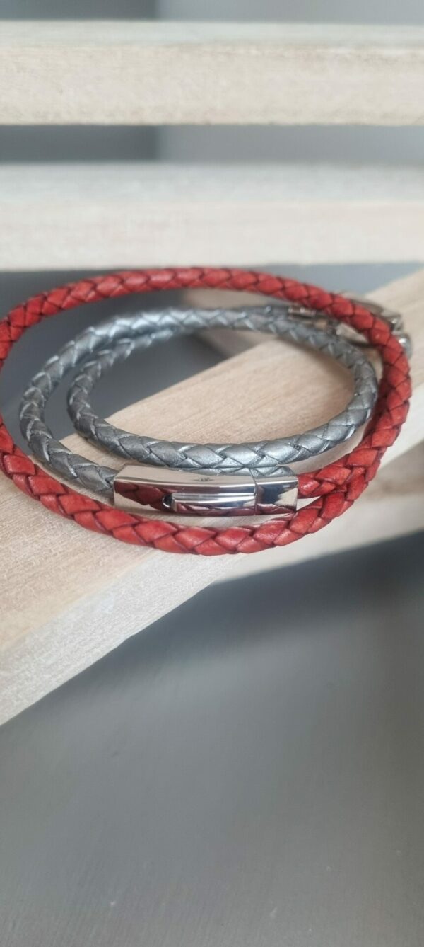 Bracelet mixte rouge et gris triple tour