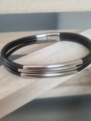 Bracelet homme trois cuirs ronds marrons et tubes argentés