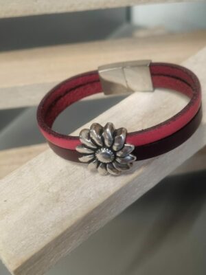 Bracelet femme en cuir bordeaux et rose, fleur argentée