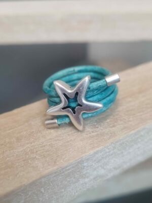 Bague femme en cuir rond bleu turquoise et son étoile argentée