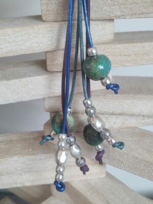 Collier sautoir femme en cuir rond 2, perles céramiques et argentées