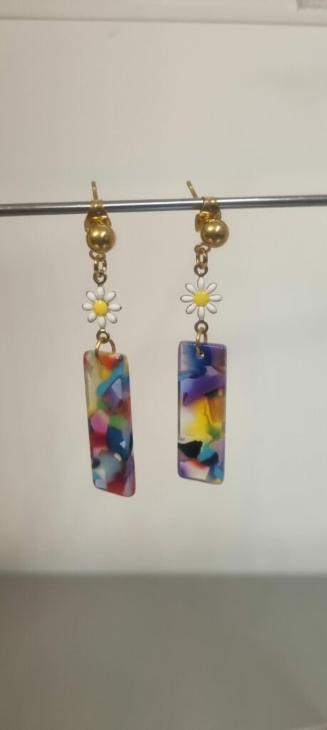 Boucle d'oreille femme marguerite et pendentif acétate
