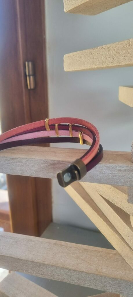 Bracelet femme cuirs tons de rose et passant infini doré