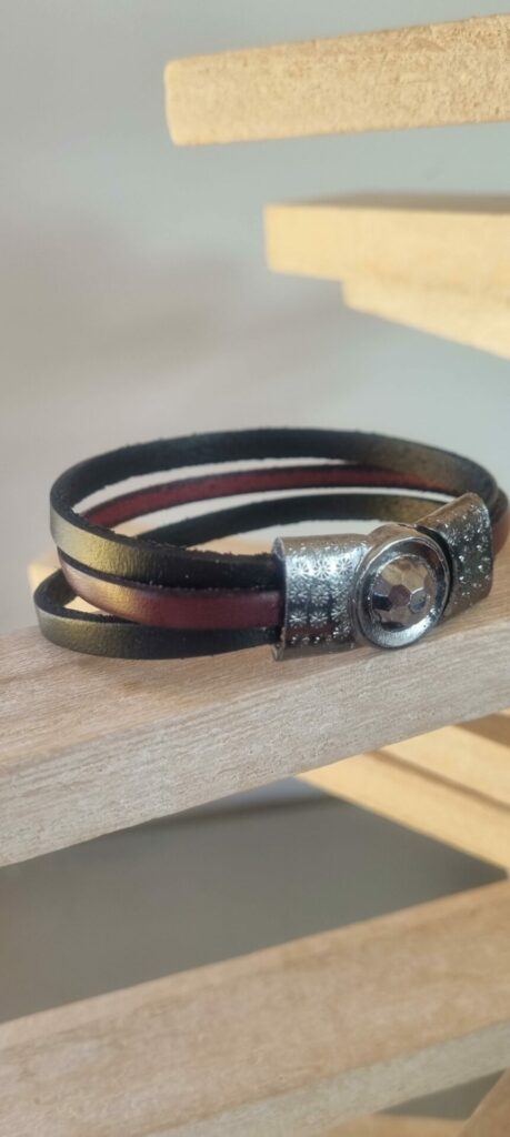 Bracelet homme en cuir noir et bordeaux plat