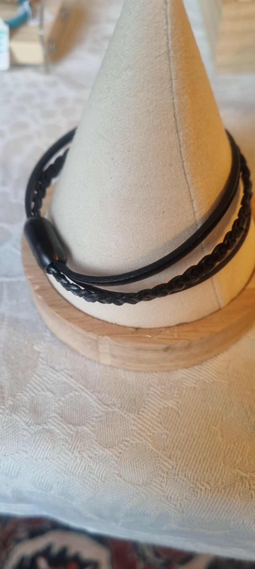 Bracelet homme en cuir noir plat, tressé et rond