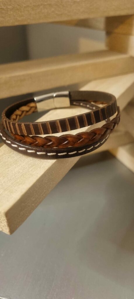 Bracelet homme trois cuirs plats marrons