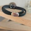 Bracelet femme double tour en cuir vert et passant bouton