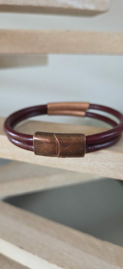 Bracelet homme cuirs ronds bordeaux et tubes cuivre