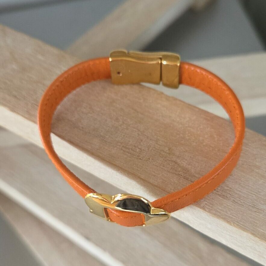 Bracelet femme en cuir cousu orange et passant fleur