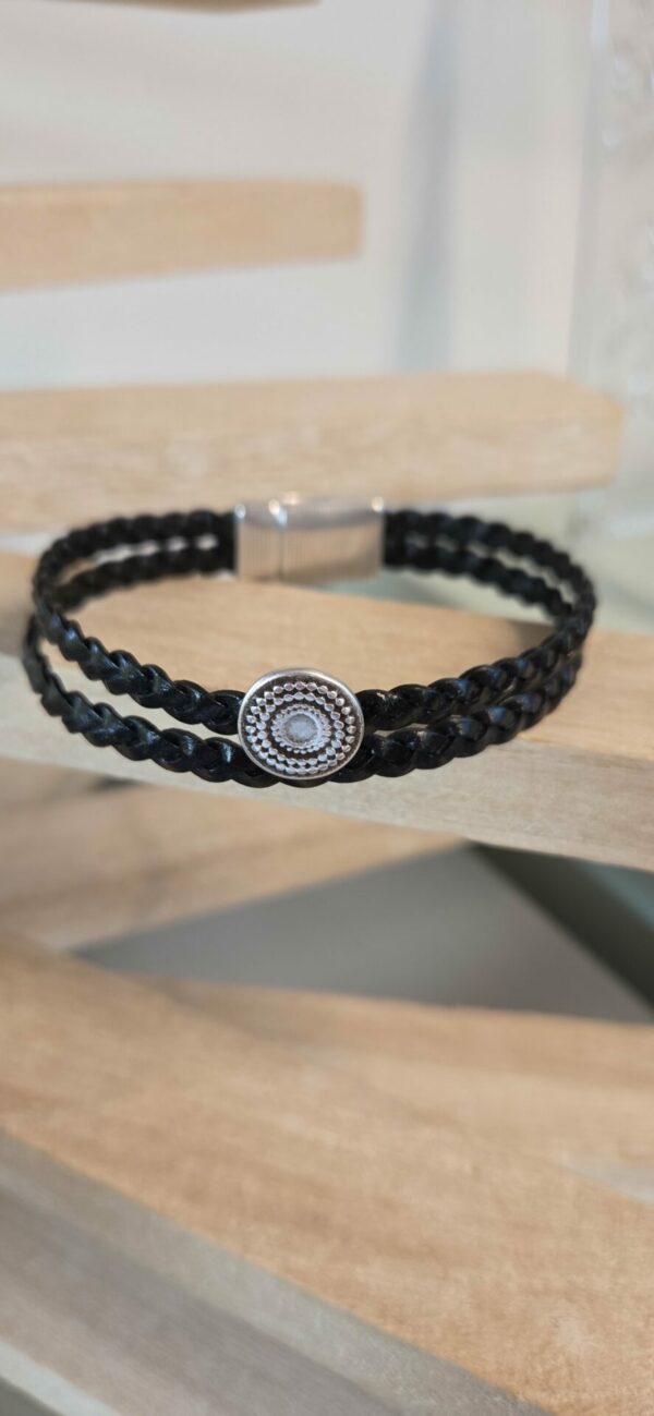 Bracelet homme en cuir tressé noir et passant rond argenté