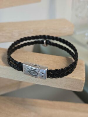 Bracelet homme en cuir tressé noir et passant rond argenté – Image 3