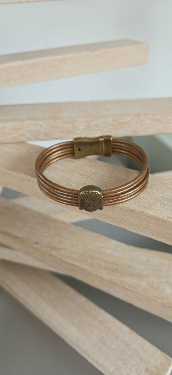 Bracelet femme cuir rond bronze et bouddha bronze