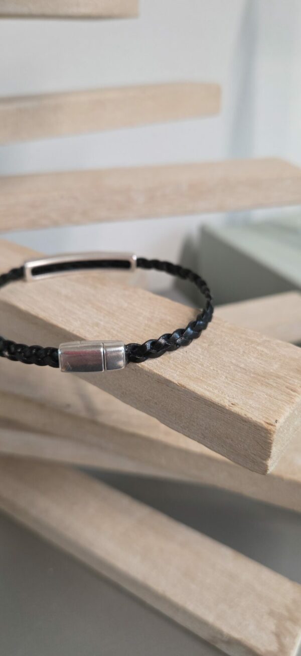 Bracelet homme en cuir tressé plat et tube à motif