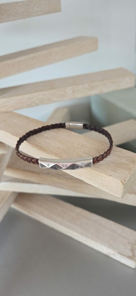 Bracelet homme en cuir tressé plat et tube à motif