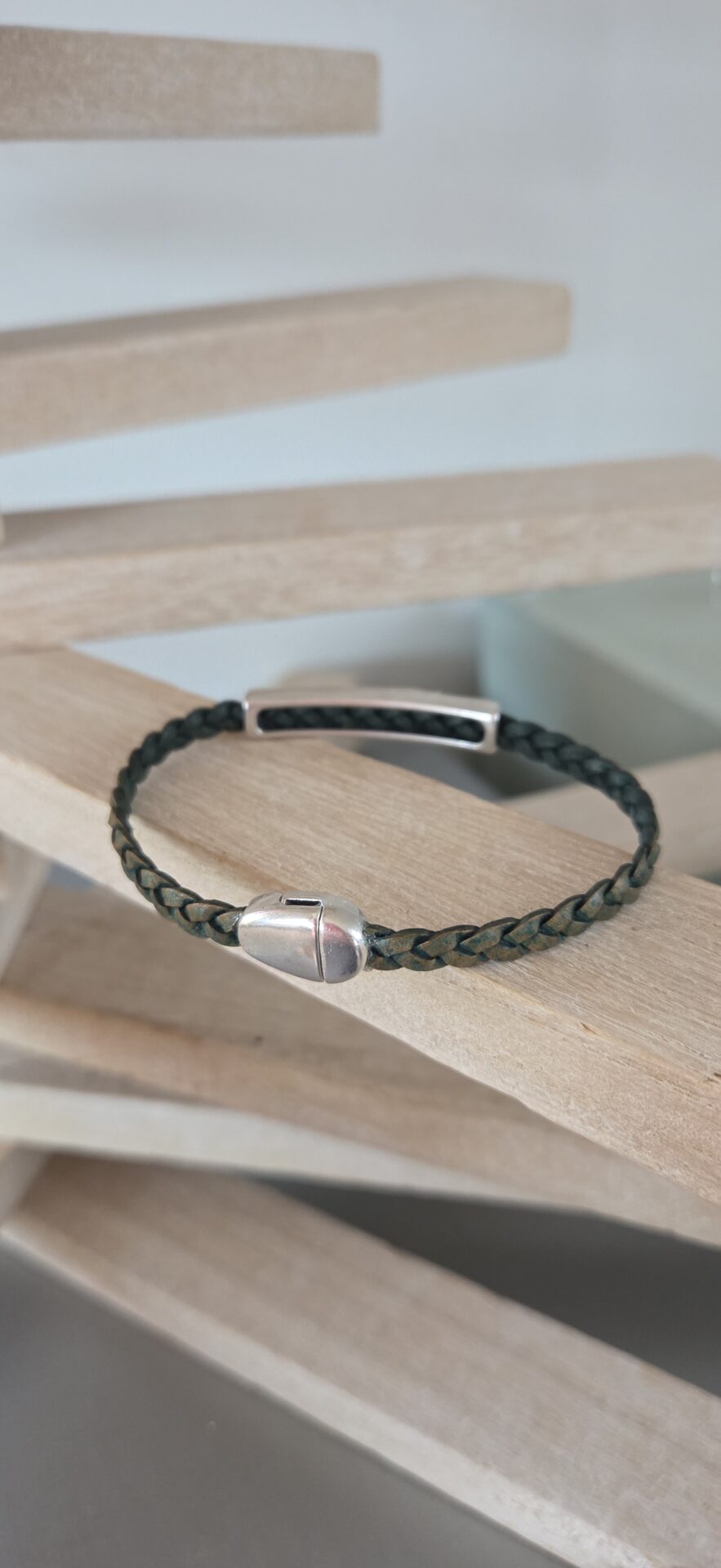 Bracelet homme en cuir tressé plat et tube à motif