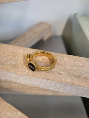 Bague femme demi anneau doré, cuir doré et oeil émaillé