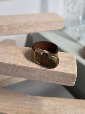 Bague homme cuir bordeaux et passant bronze