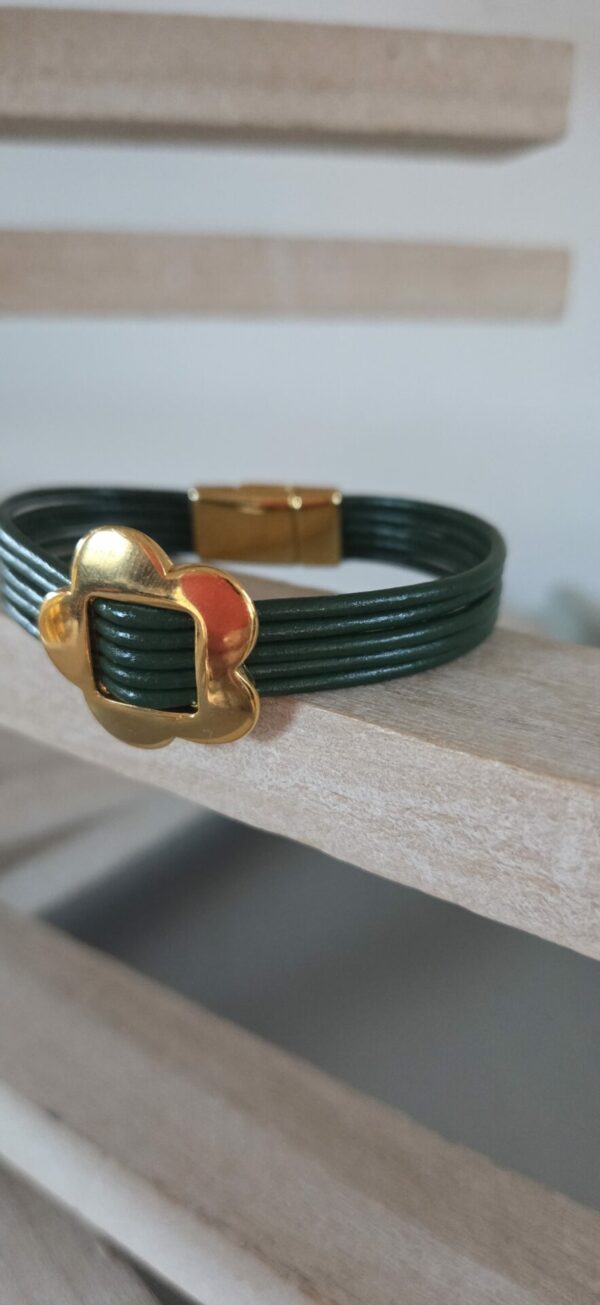 Bracelet femme cuir rond vert foncé et fleur dorée