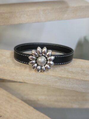 Bracelet femme en cuir noir cousu blanc et fermoir fleur