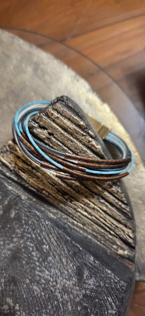 Bracelet femme cuirs ronds 1mm et tubes cuivre