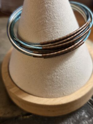 Bracelet femme cuirs ronds 1mm et tubes cuivre