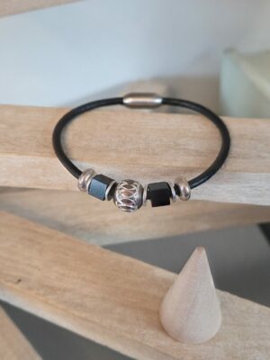 Bracelet homme en cuir noir, perles noires et argentées