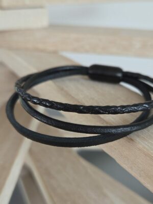 Bracelet homme trois cuirs noirs