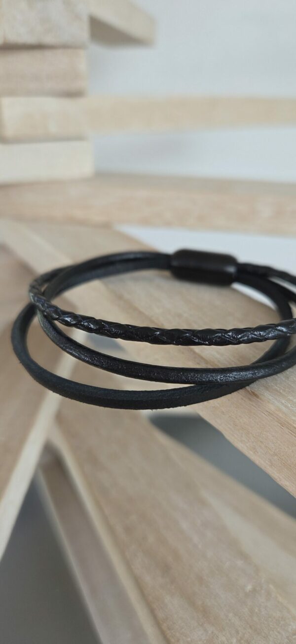 Bracelet homme trois cuirs noirs