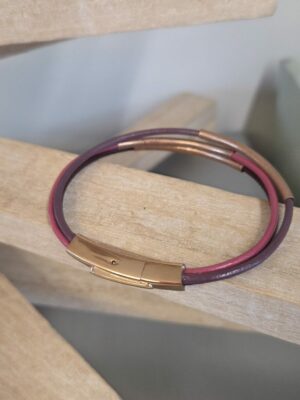 Bracelet femme trois cuirs ronds tons roses, tubes en cuivre