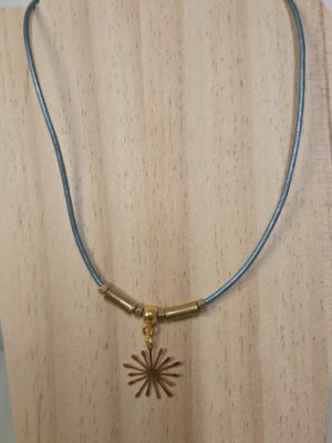 Collier femme cuir rond 2mm et son étincelle dorée