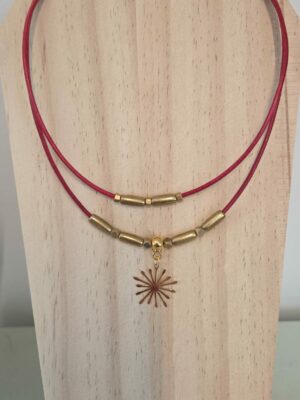 Collier femme cuir rond rouge, tubes et étincelle