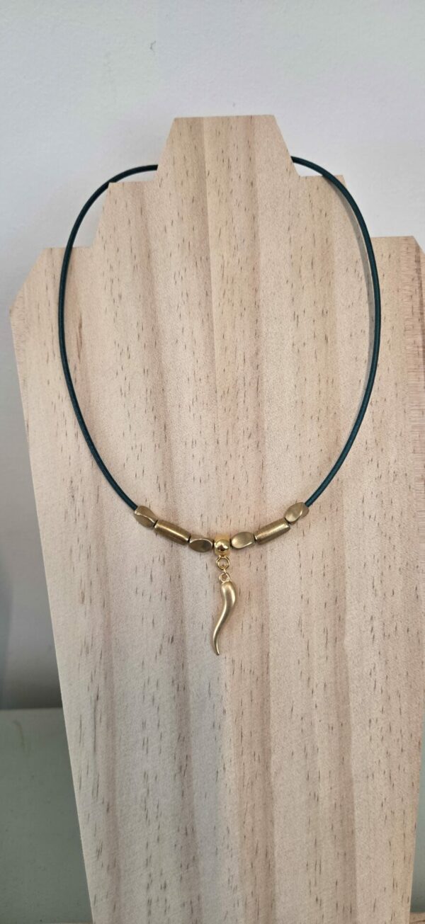 Collier "Il Corno" – Turquoise & Éclat Doré