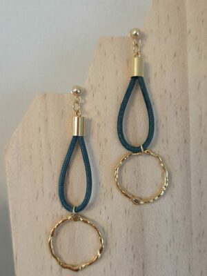 Boucles oreilles femme cuir vert turquoise et cercle dorée