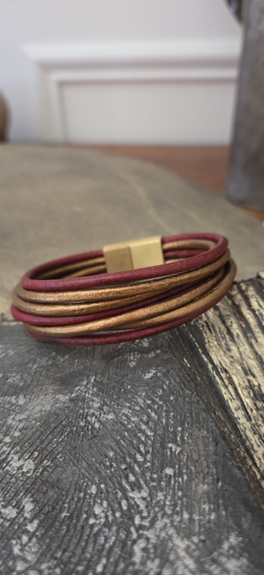 Bracelet femme cuir rond 3mm rouge et bronze