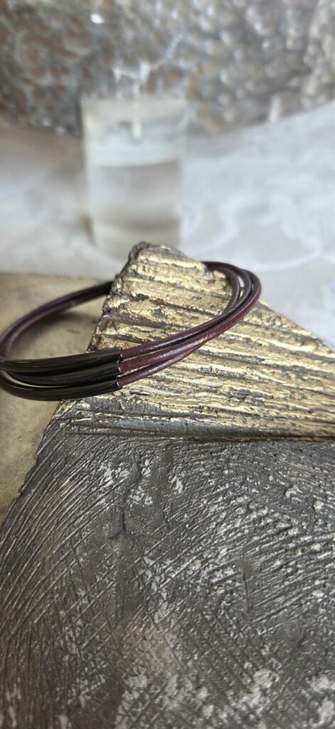 Bracelet homme cuir rond 2 marron acajou et tubes noirs