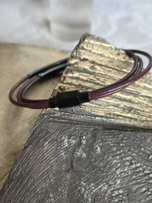Bracelet homme cuir rond 2 marron acajou et tubes noirs