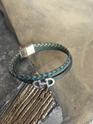 Bracelet hommem cuir vert tressé et plat passant argenté