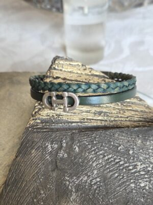 Bracelet hommem cuir vert tressé et plat passant argenté
