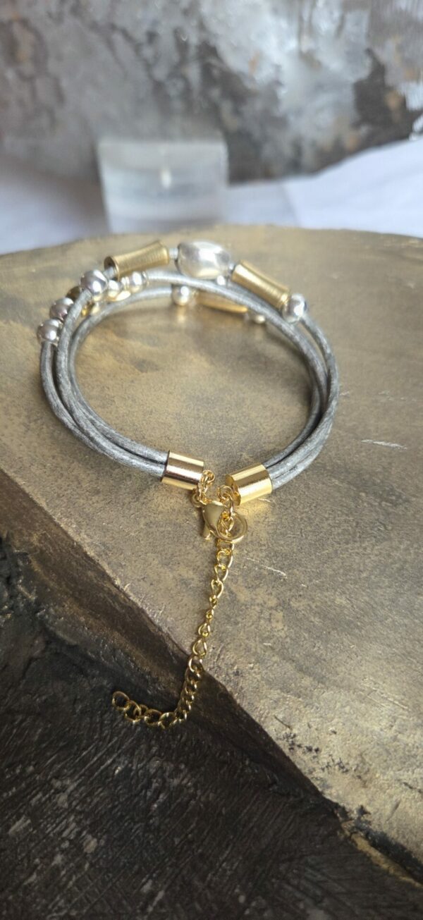 bracelet femme cuir rond gris et ses passants argent et doré