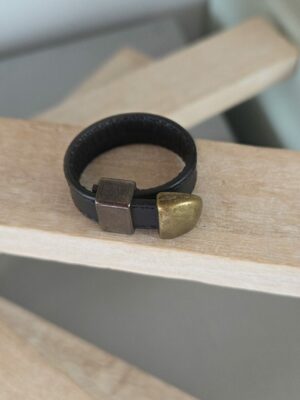 Bague Homme Ajustable — Cuir Noir & Métal Bronze Martelé – Image 3