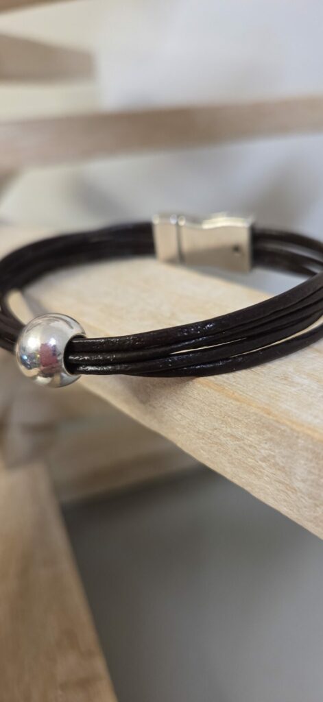 Bracelet homme cuir rpnd marron et perle argenté