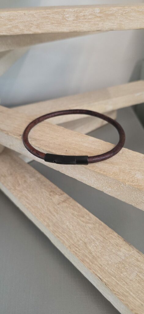 Bracelet homme cuir rond 4mm marron