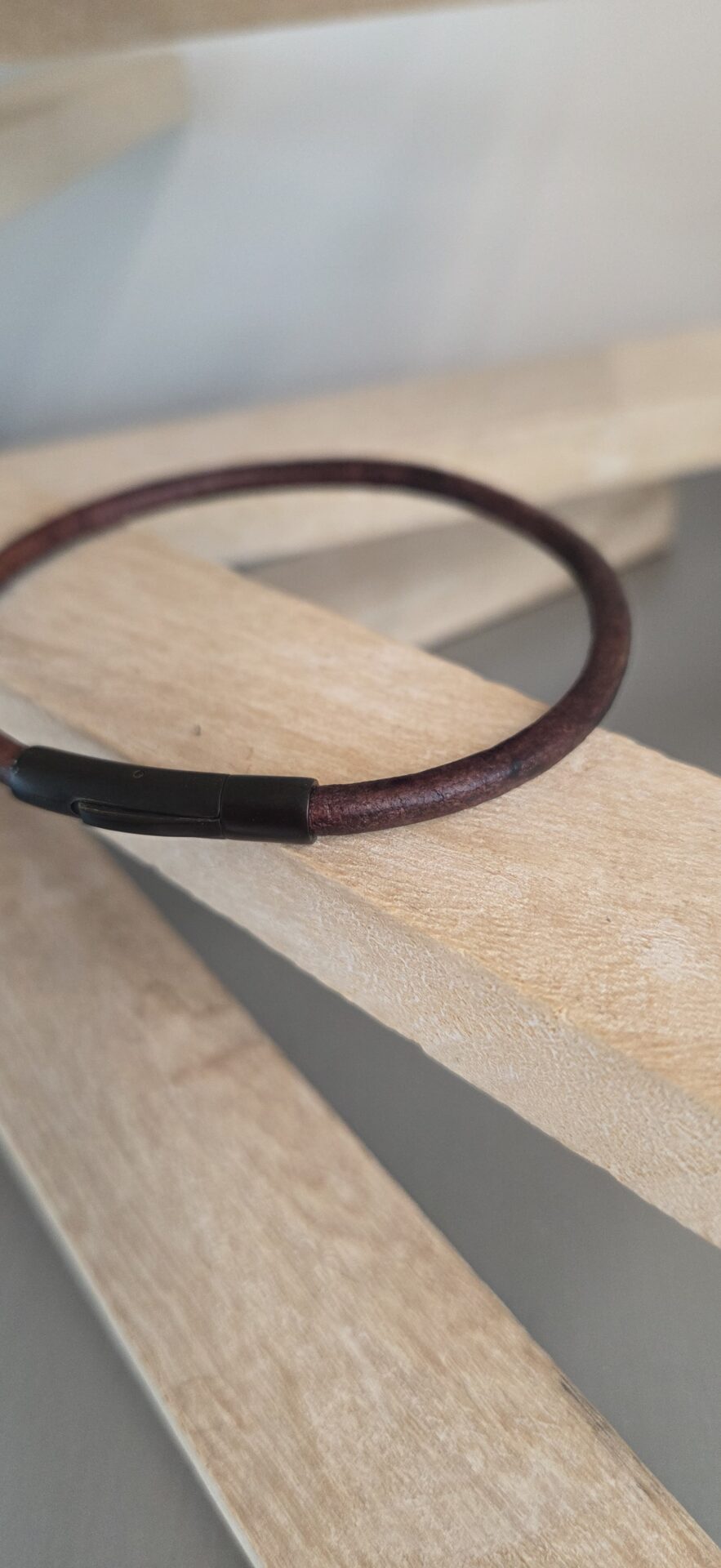 Bracelet homme cuir rond 4mm marron