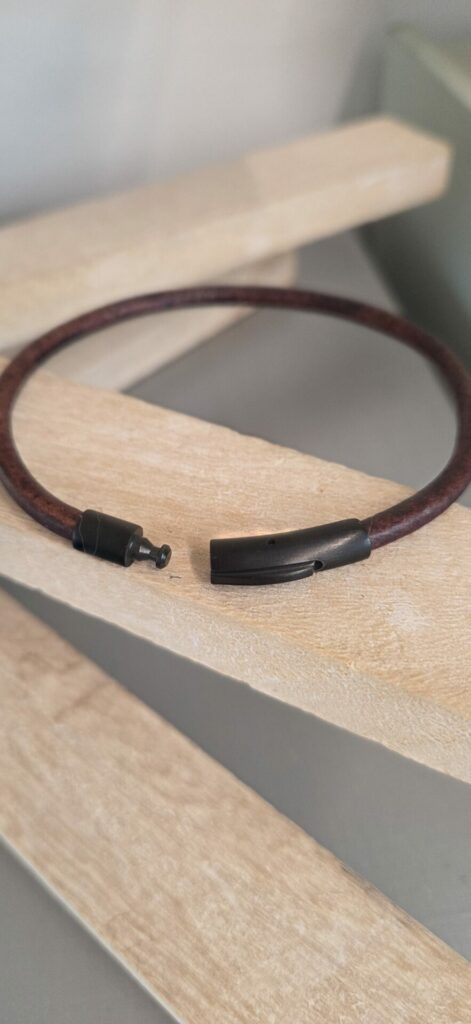 Bracelet homme cuir rond 4mm marron