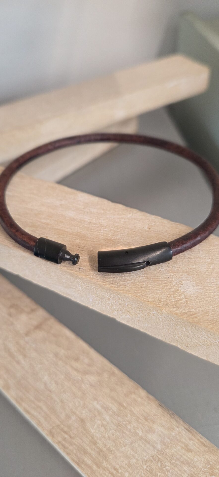 Bracelet homme cuir rond 4mm marron